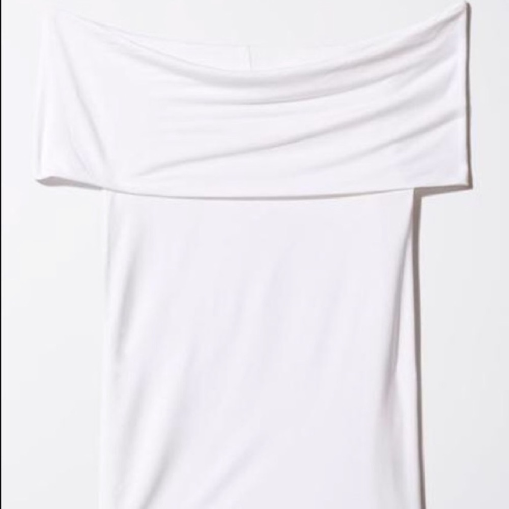 Aritzia top